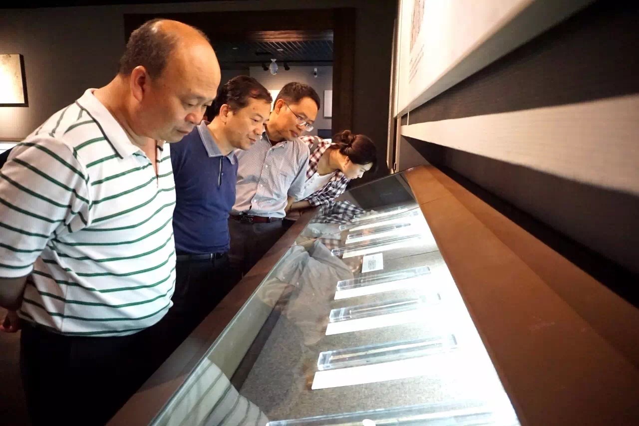 1508913552558449.jpg IMG_9036.JPG